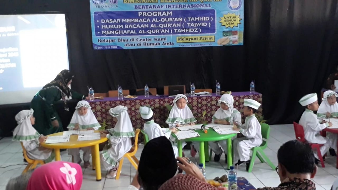 Seminar Al Quran Awali Pembukaan Pusat Belajar Al Quran Neuro Nadi Indonesia di Bekasi Timur